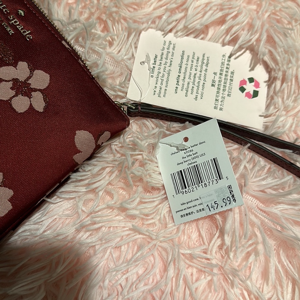 Kate Spade wristlet - Picture 5 of 5